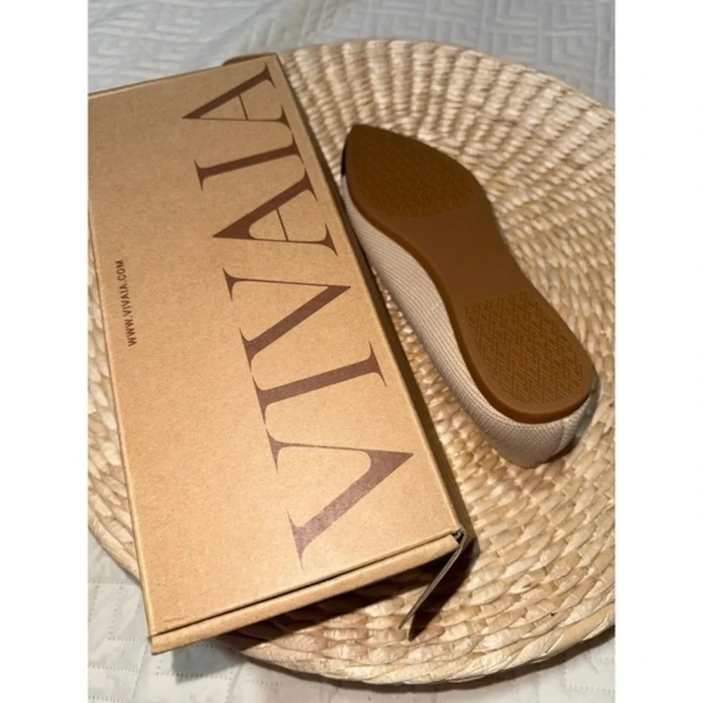VIVAIA Pointed-Toe Ballet Flats  size EU/39.5‎ US/8.5